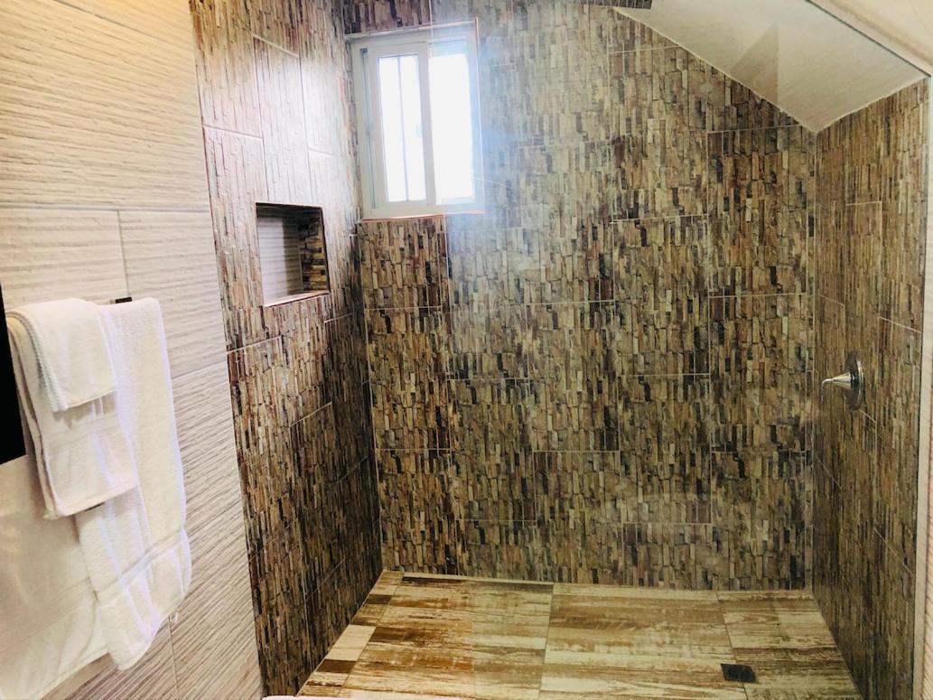 Luxury Apartments And Rooms,The Lagoons Montego Bay Exterior foto